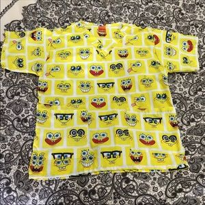 ~SOLD~ Spongebob Scrub Top